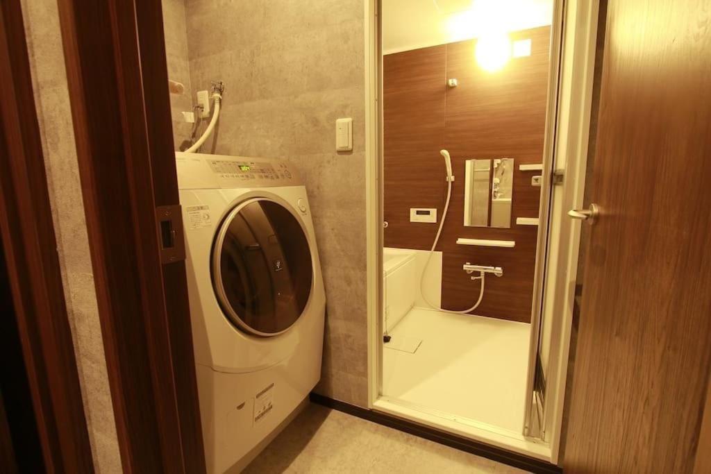 Апартаменты Shinjuku Ny House 1 Токио Экстерьер фото